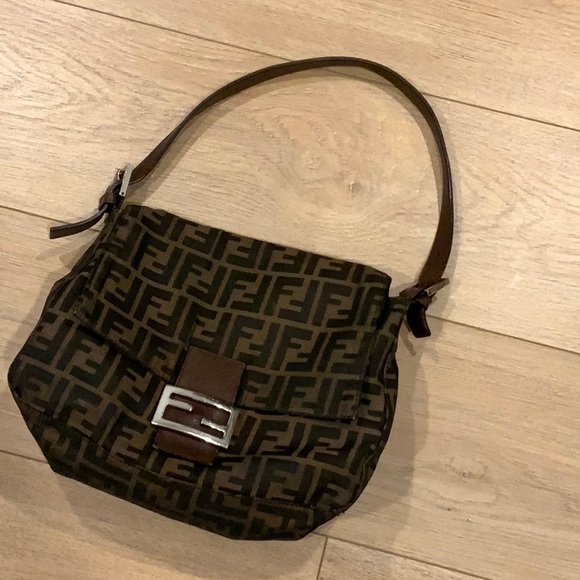 Fendi Zucca - Picture 2 of 12